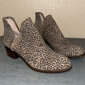Sz 6 Lucky Brand Baley 2 Leopard Split Shaft Ankle Boots